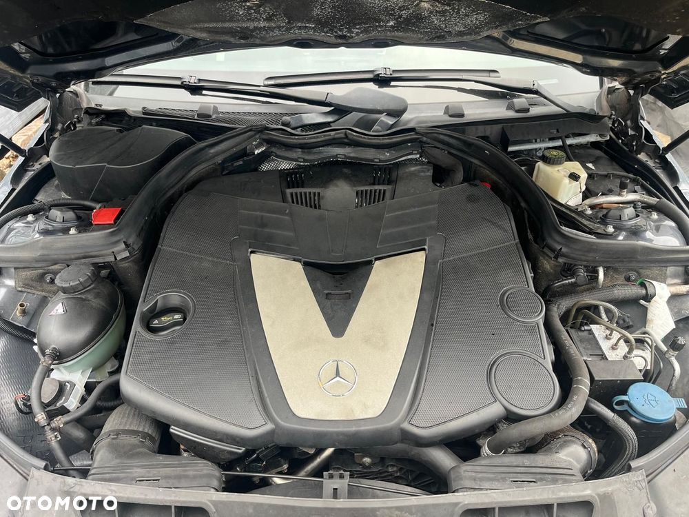 Mercedes-Benz Klasa C 320 CDI DPF 4Matic 7G-TRONIC Avantgarde - 9