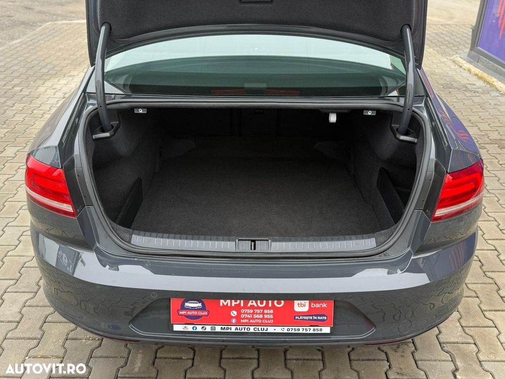 Volkswagen Passat 2.0 TDI DSG Comfortline - 8