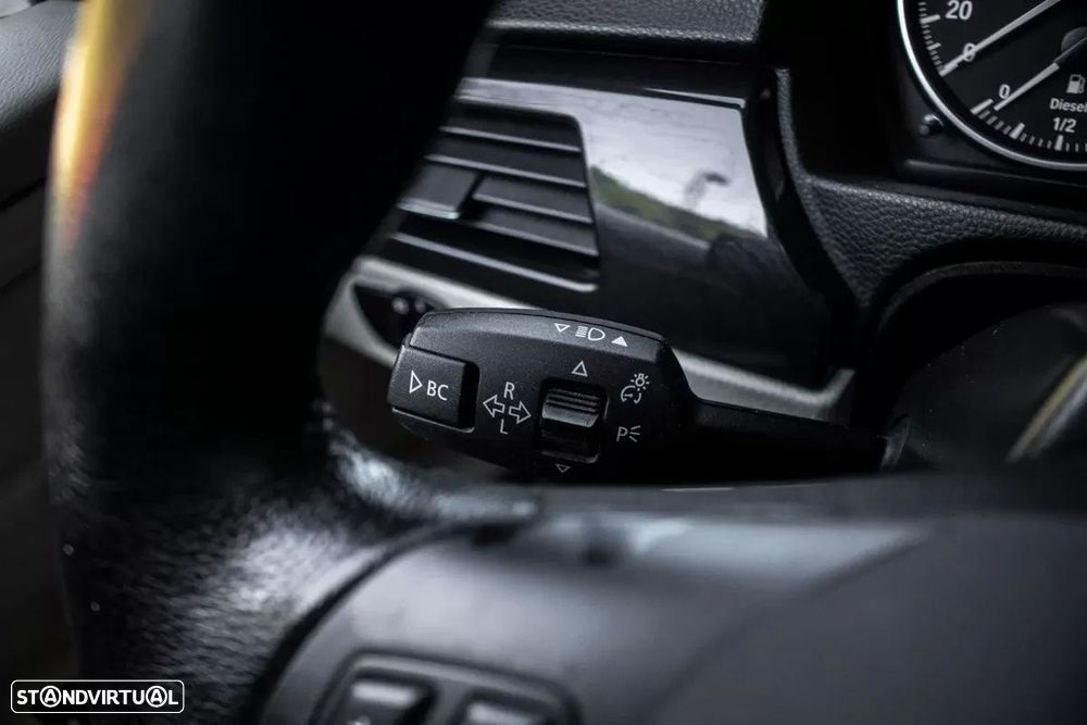 BMW 320 d Cabrio Auto - 19