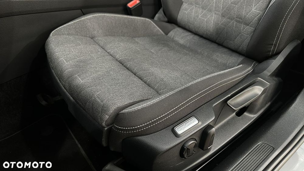 Volkswagen Passat Variant 2.0 TDI EVO Business DSG - 15