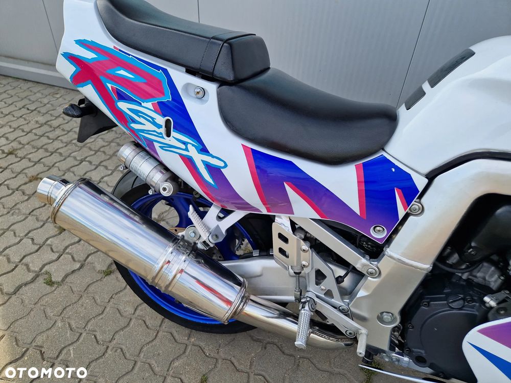 Suzuki GSX-R - 14