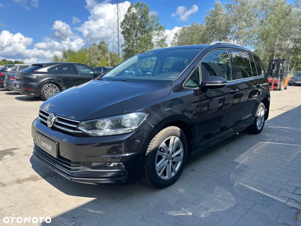 Volkswagen Touran - 3
