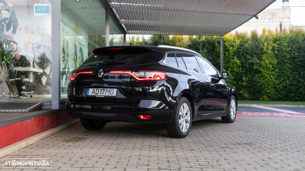 Renault Mégane Sport Tourer 1.5 Blue dCi Limited EDC - 4