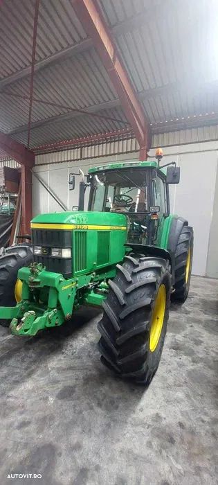 John Deere 6910S - 1