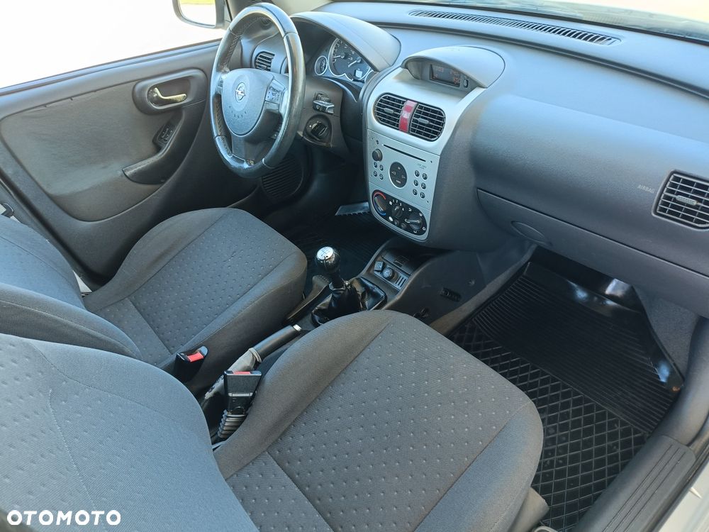 Opel Corsa - 6