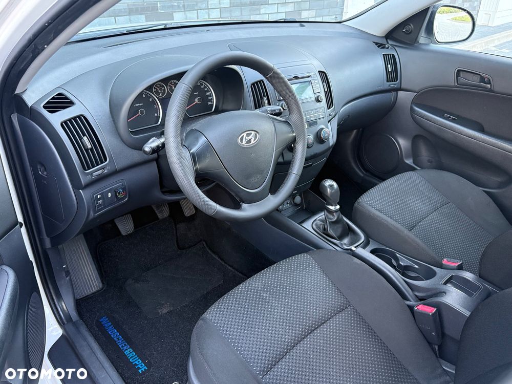 Hyundai i30 1.4 Edition Plus - 9