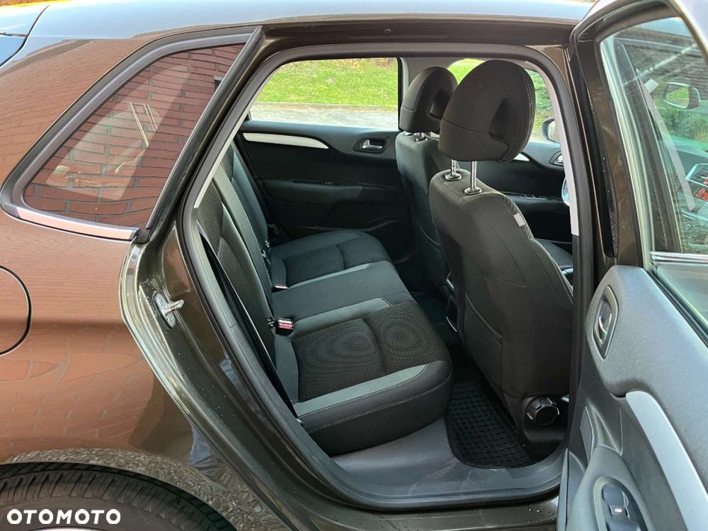 Citroën C4 1.6 VTi SX - 20