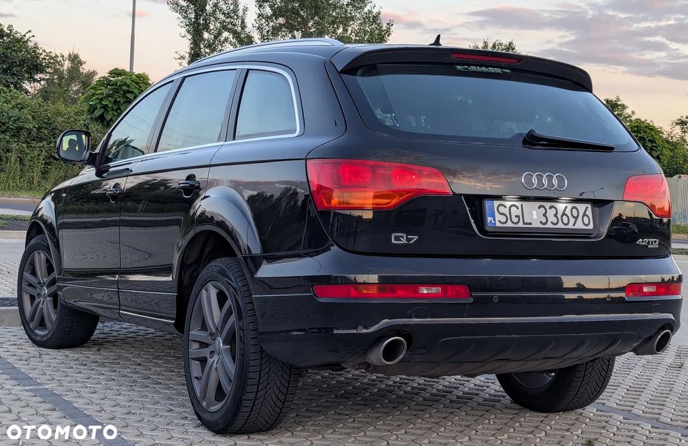Audi Q7 - 32