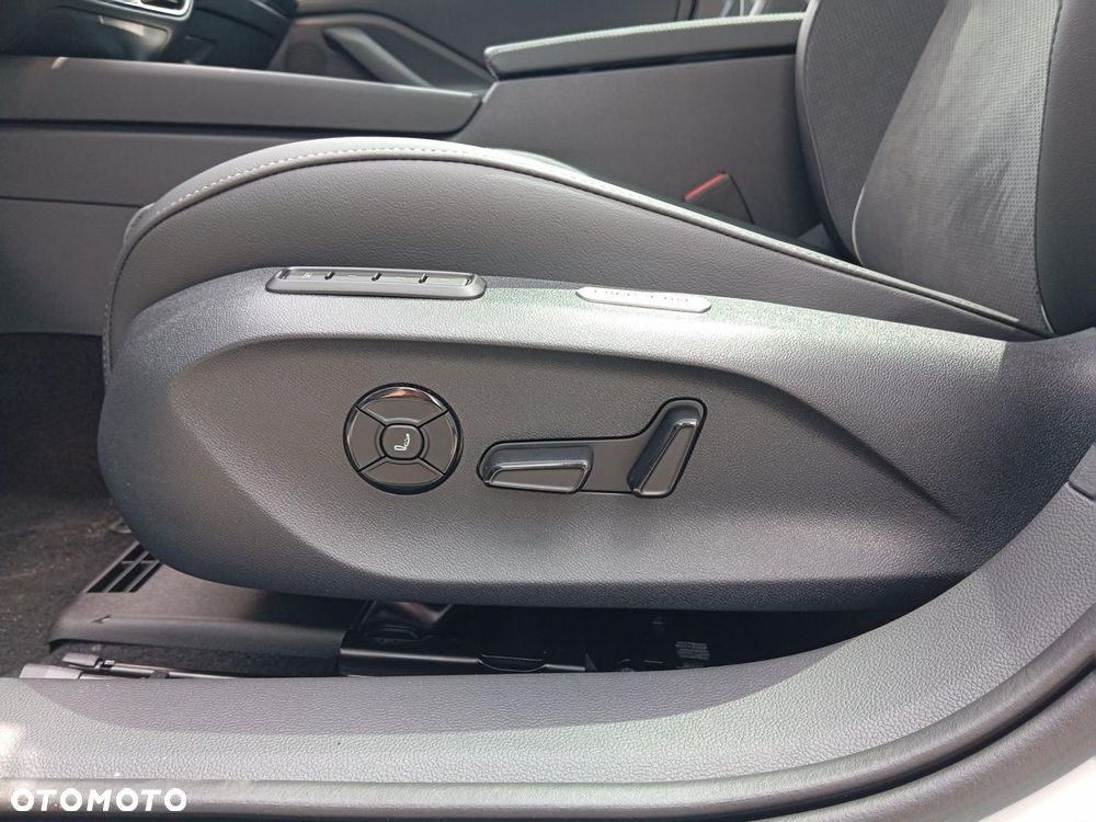 Volkswagen Passat - 26