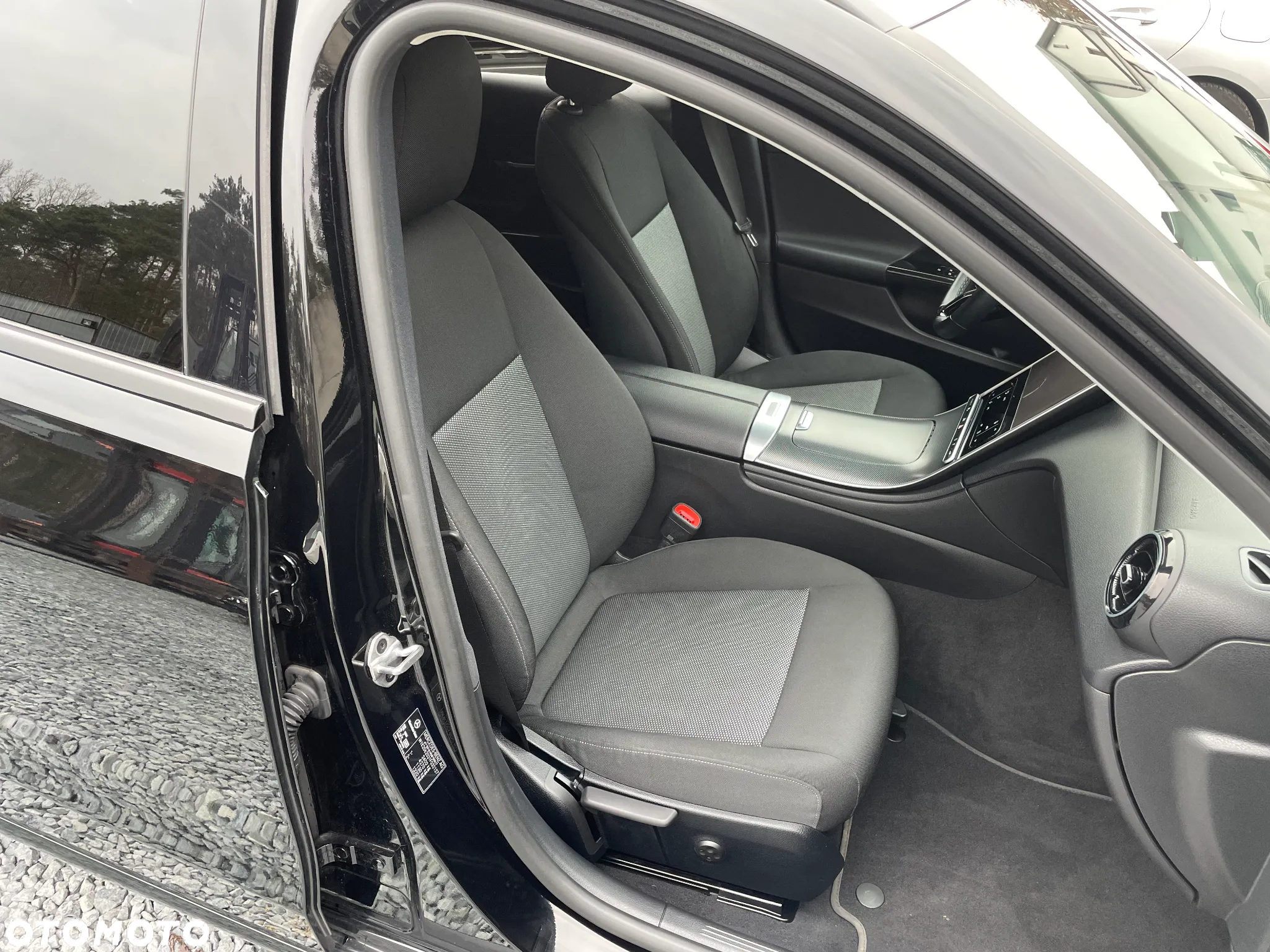 Mercedes-Benz Klasa C 200 d T 9G-TRONIC - 19