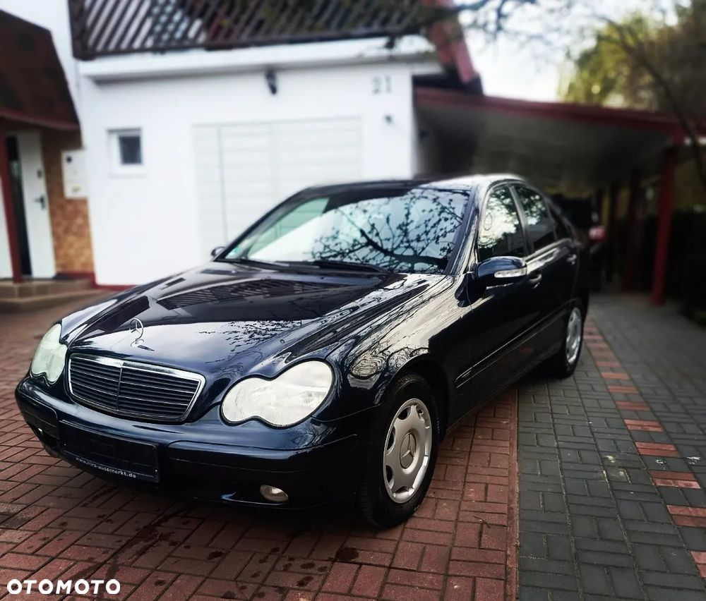 Mercedes-Benz Klasa C - 17