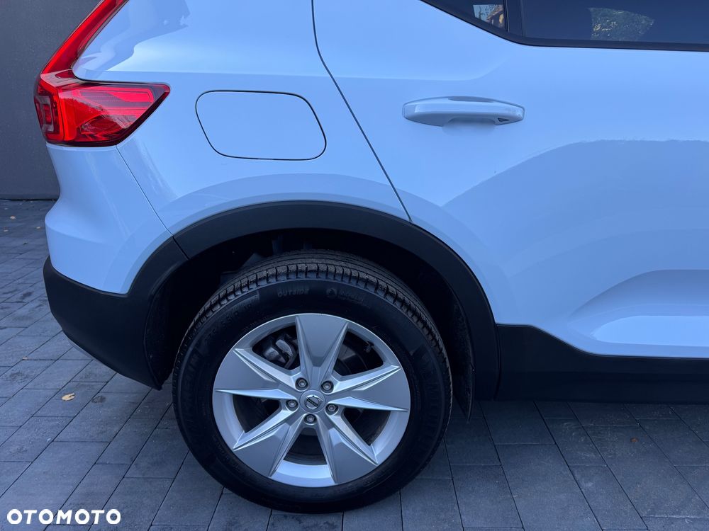 Volvo XC 40 - 24