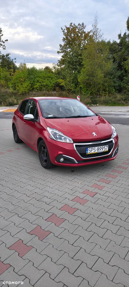Peugeot 208 - 3