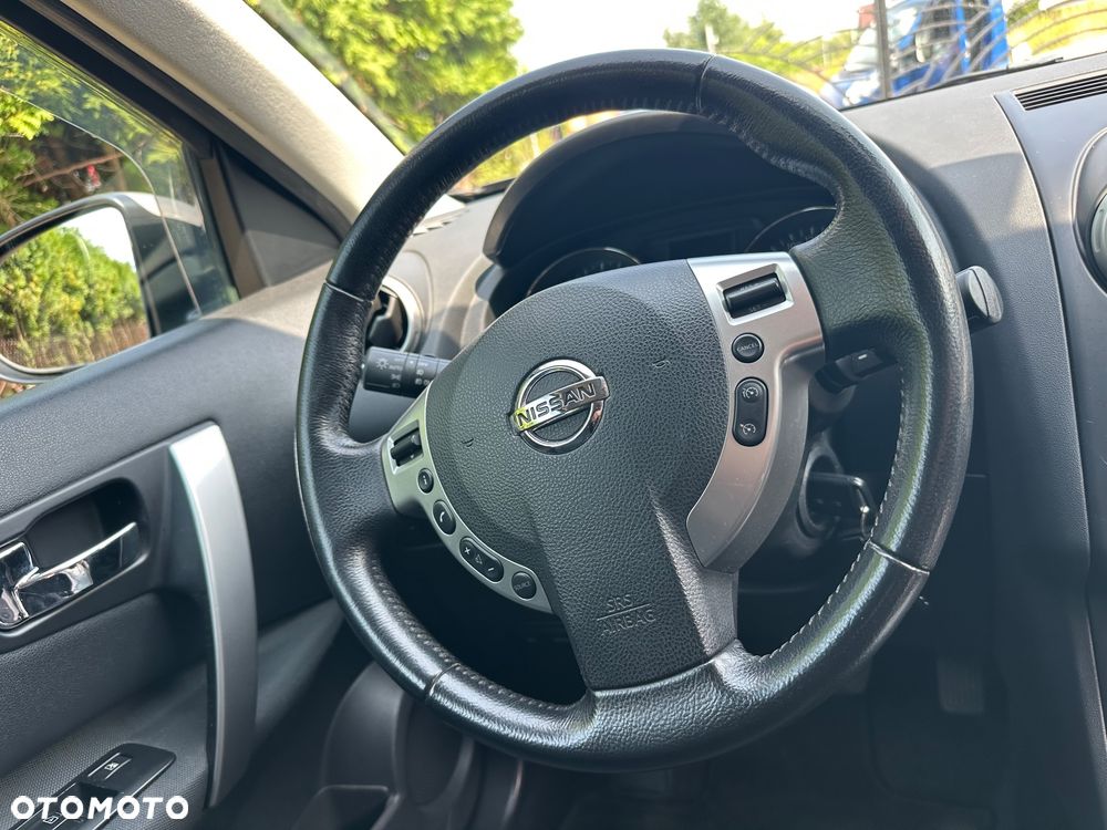 Nissan Qashqai 2.0 dCi 4x4 Acenta EU5 - 25