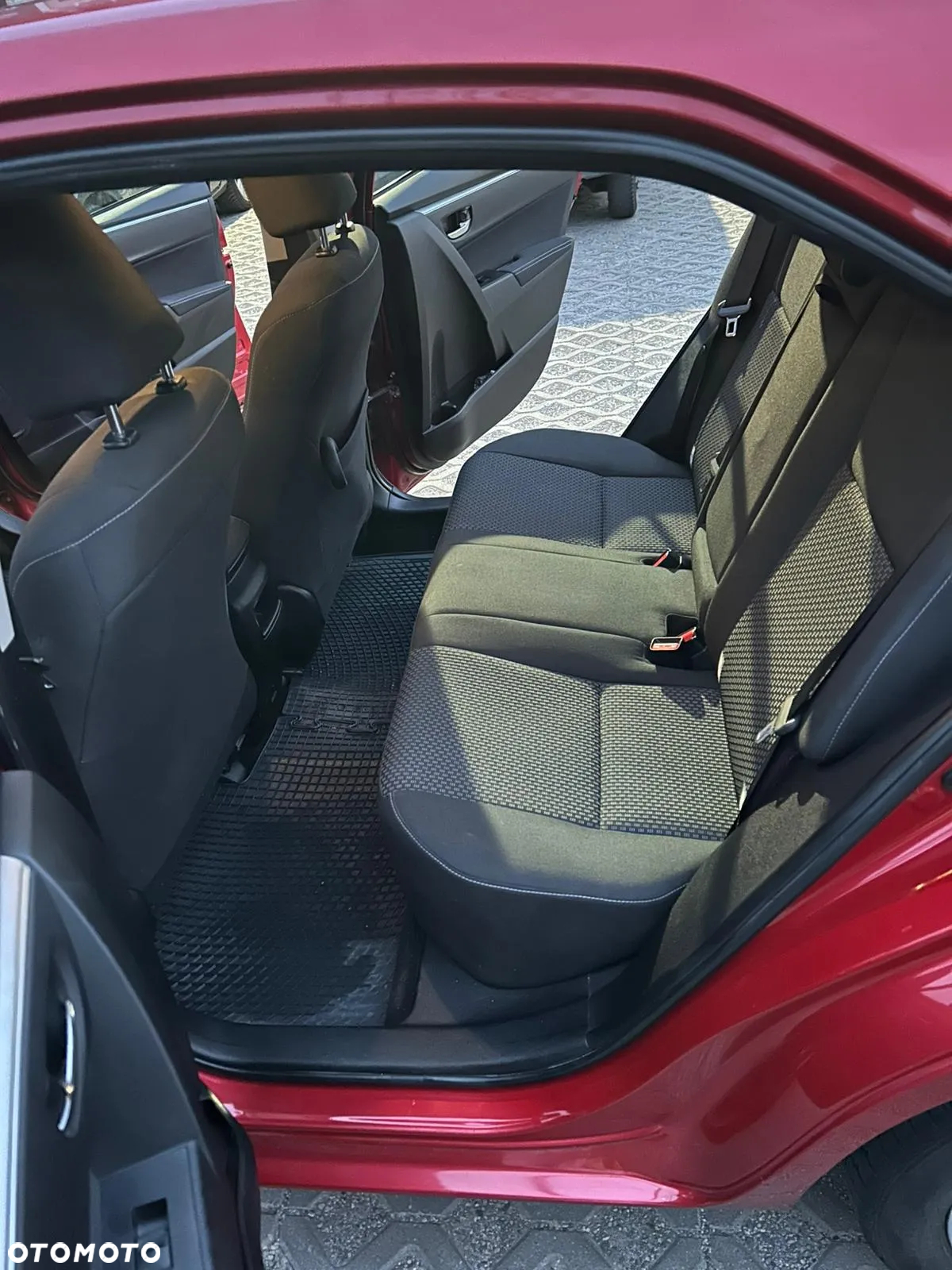 Toyota Corolla 1.6 Active - 4