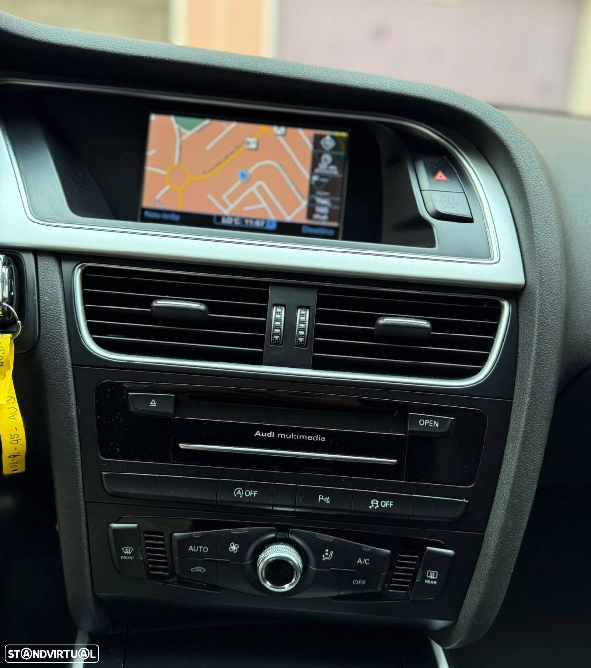 Audi A4 2.0 TDI exclusive - 16