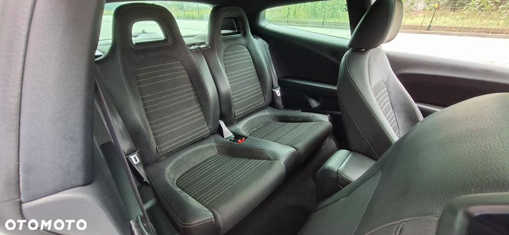 Volkswagen Scirocco 2.0 TDI Match - 25