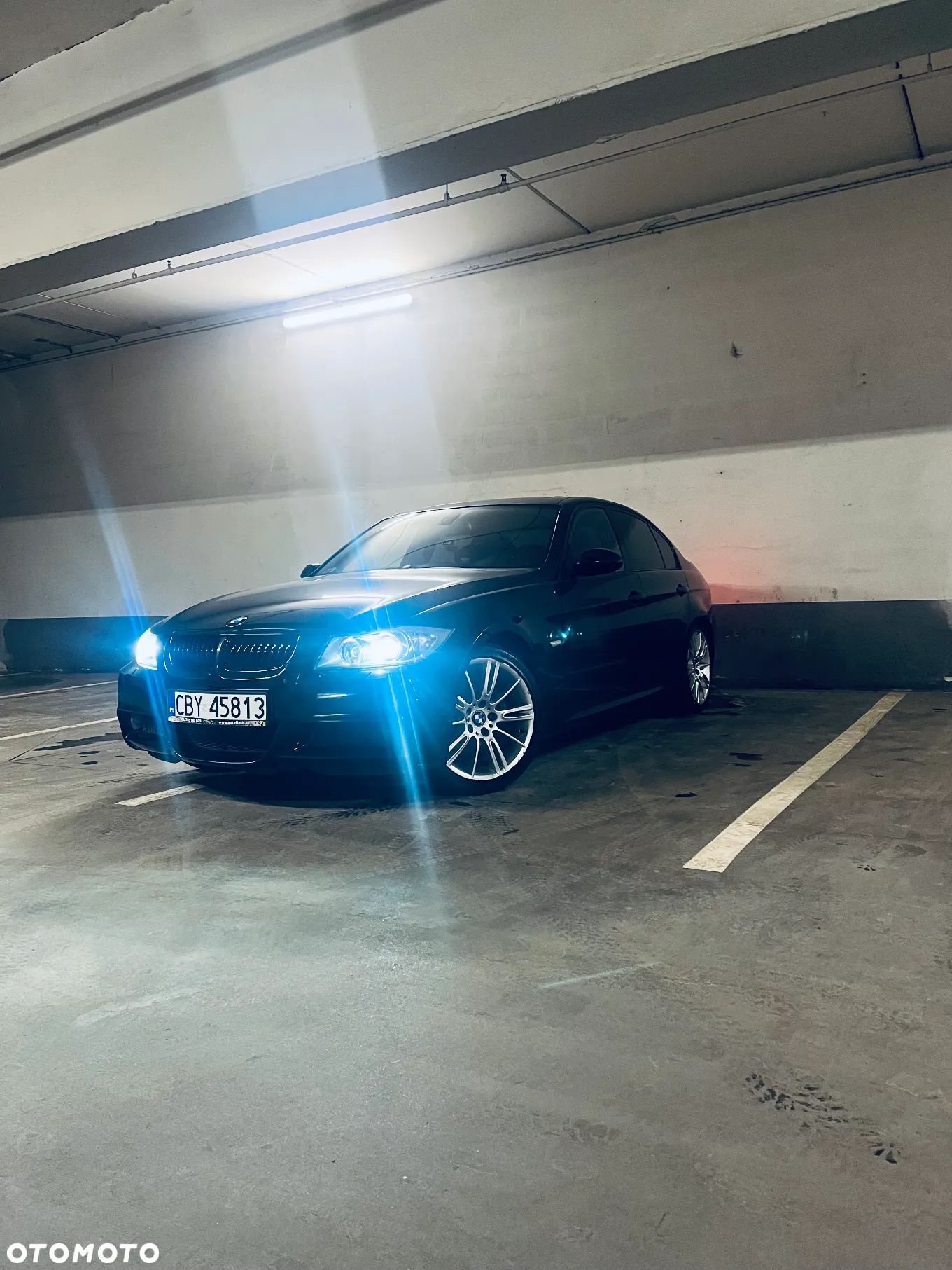 BMW Seria 3 325i - 1