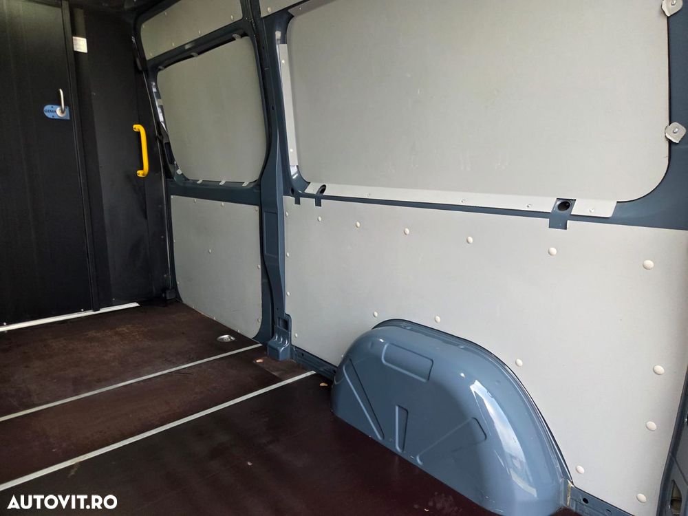 Mercedes-Benz New Sprinter L3H2 - 13