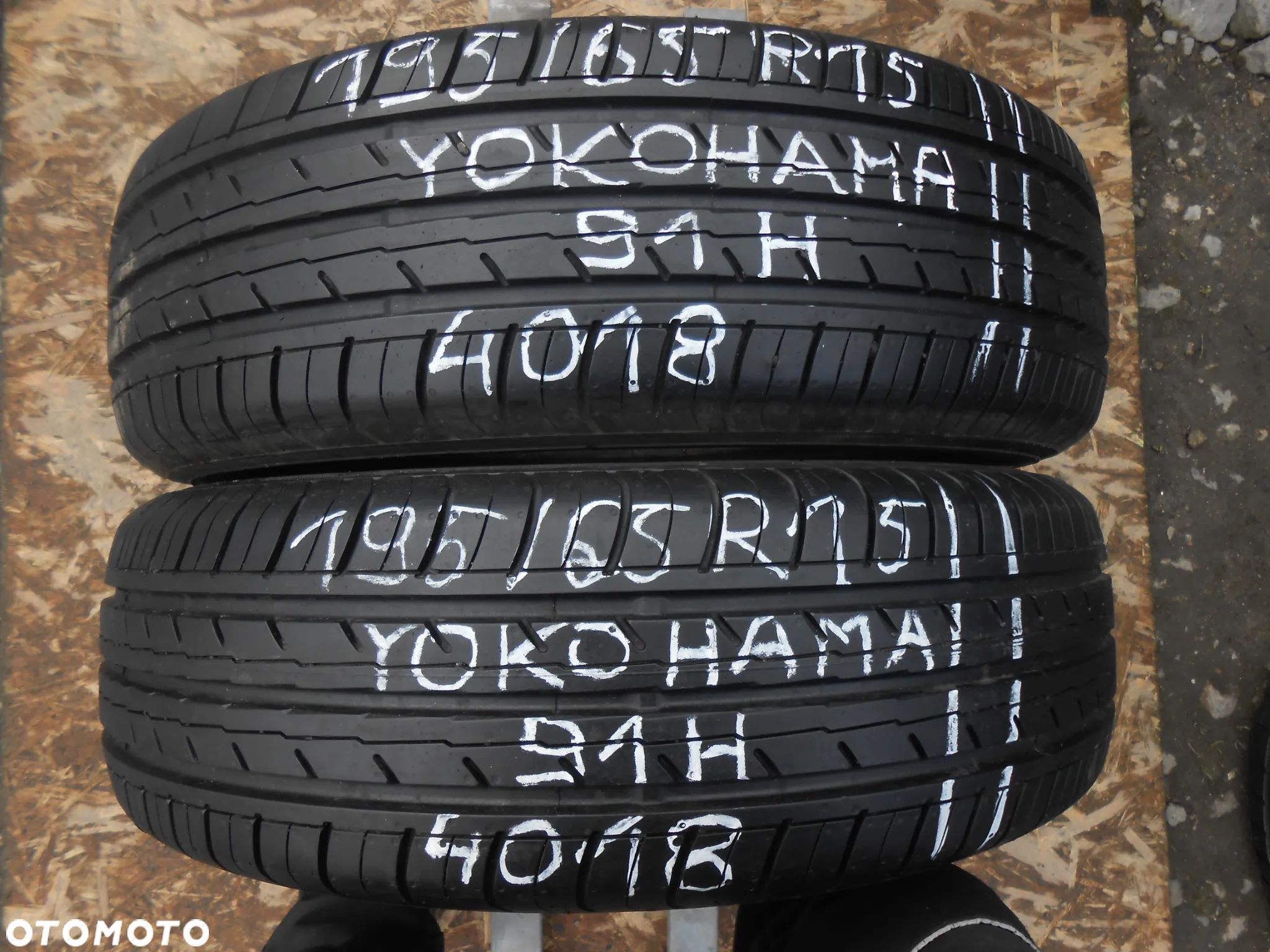 OPONY 195/65R15 YOKOHAMA BLU EARTH-ES 32 DOT 4018 8MM - 1