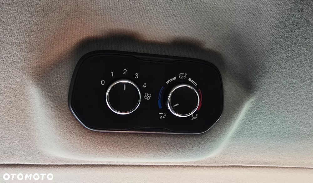 Ford Transit Custom Kombi 320 L2H1 Trend - 17