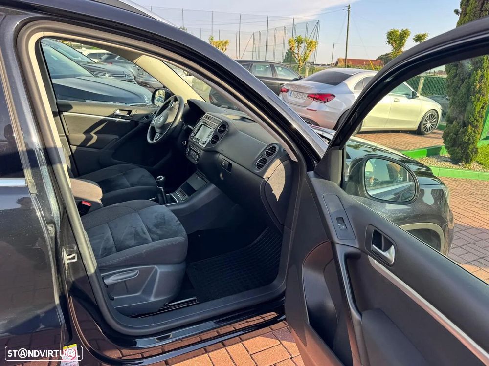 VW Tiguan 2.0 TDi Trend BlueMotion - 25