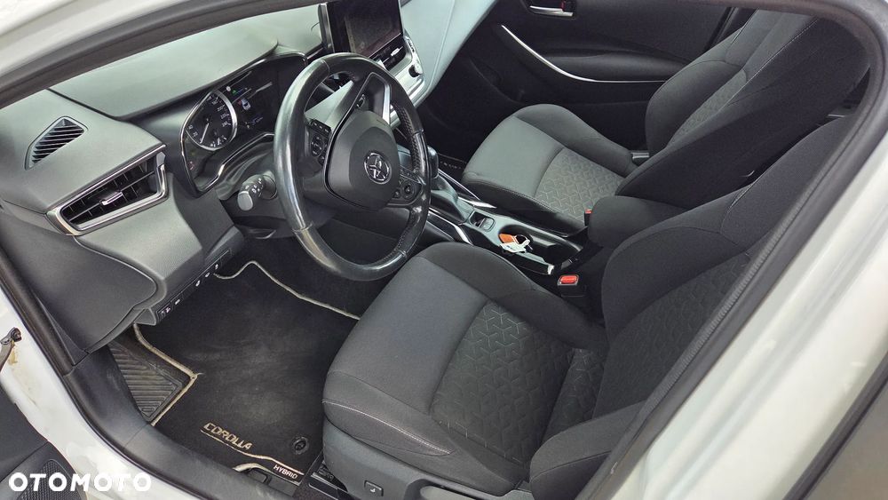 Toyota Corolla 1.8 Hybrid Business Edition - 8