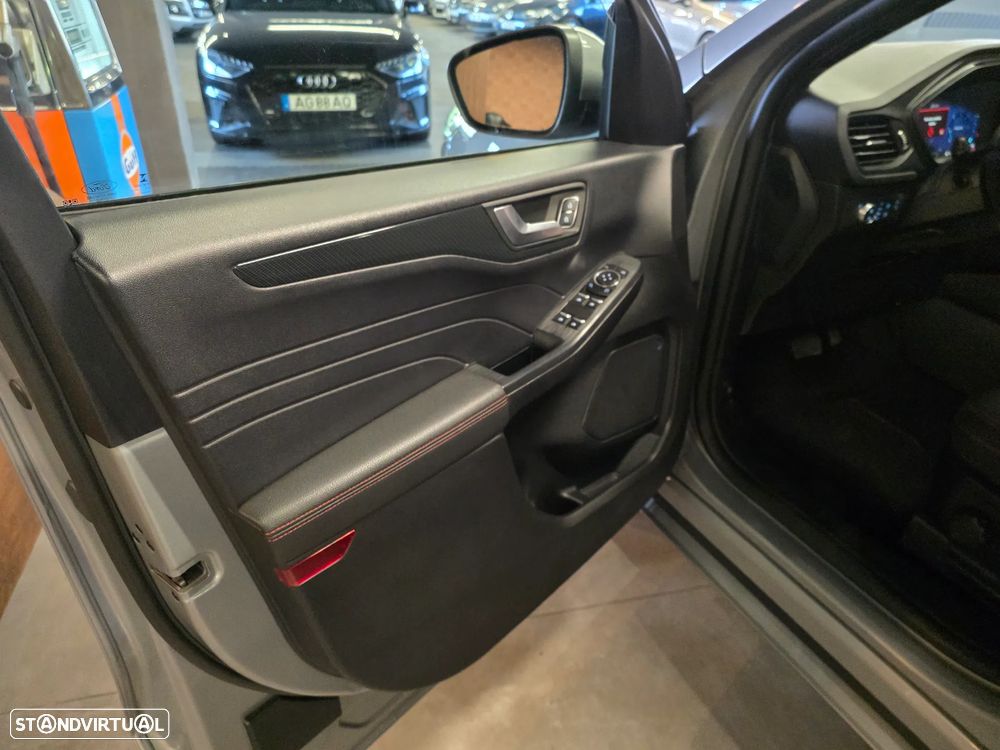 Ford Kuga 1.5 TDCi EcoBlue ST-Line Aut. - 17