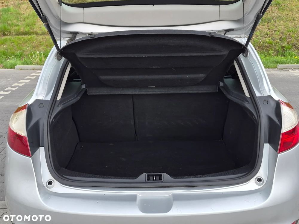 Renault Megane 1.6 16V 100 Paris - 8