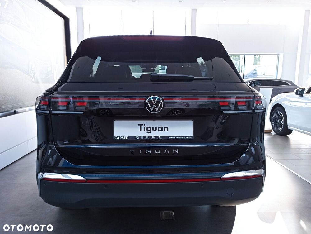 Volkswagen Tiguan - 18