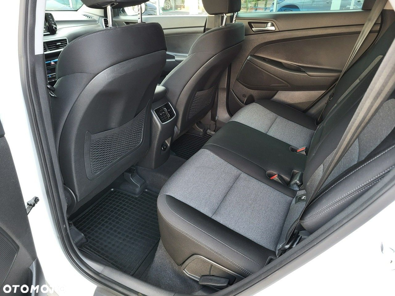 Hyundai Tucson - 12
