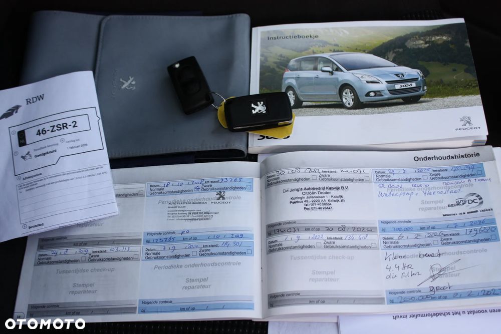 Peugeot 5008 1.6 THP Allure 7os - 33