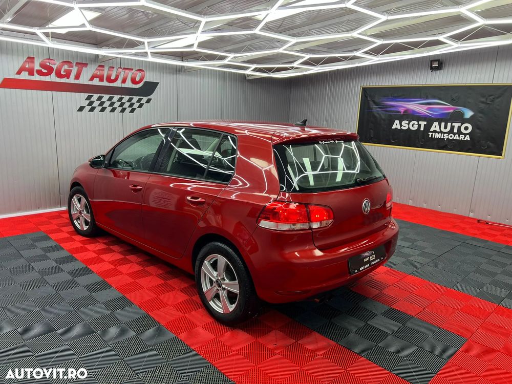 Volkswagen Golf 2.0 TDI 4Motion Edition - 5