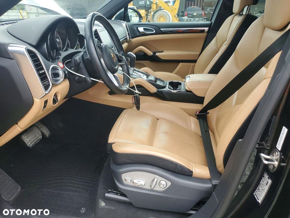 Porsche Cayenne S E-Hybrid Platinum Edition - 8