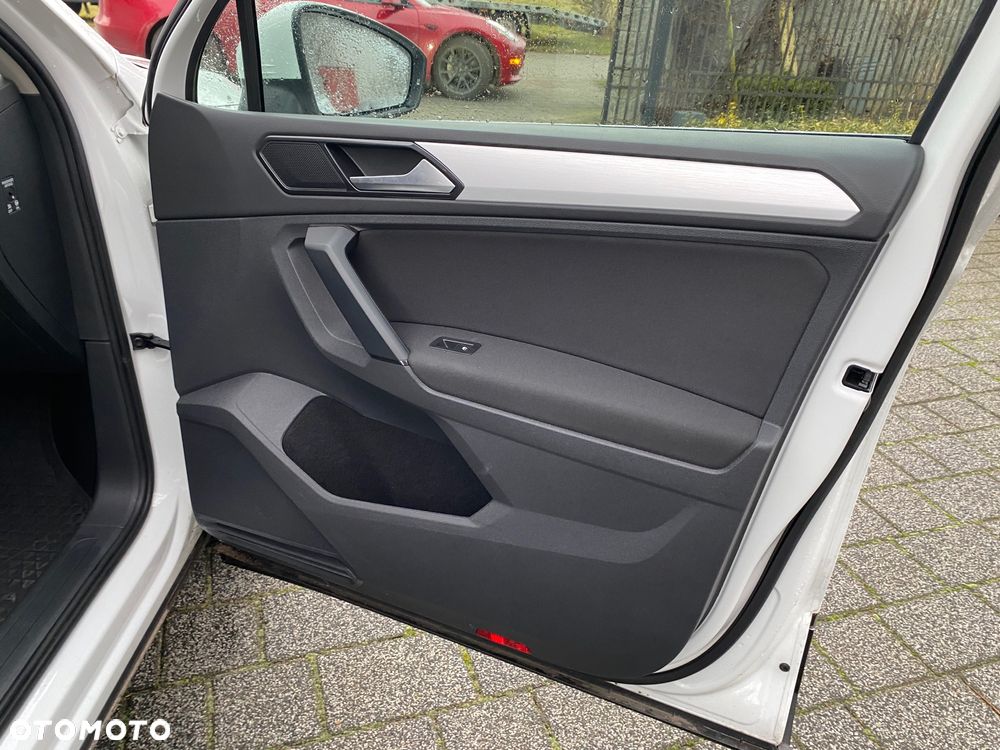 Volkswagen Tiguan 2.0 TDI SCR DSG Elegance - 17