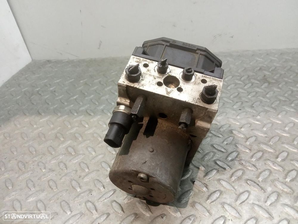 ABS TOYOTA AVENSIS BREAK FAMILIAR 2006 - 8