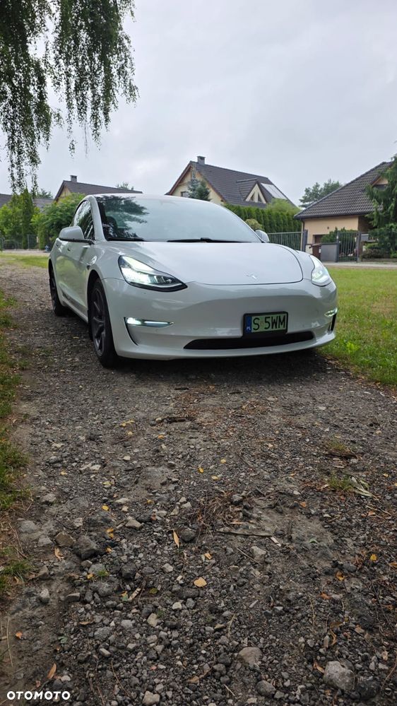 Tesla Model 3 Long Range RWD - 3