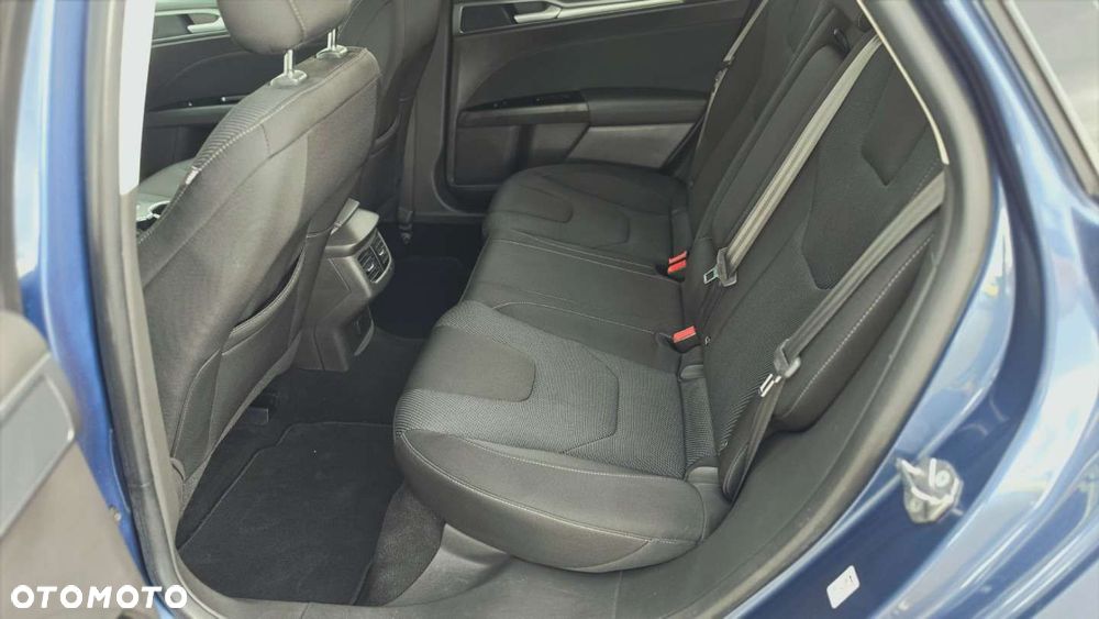 Ford Mondeo 2.0 TDCi Titanium PowerShift - 8