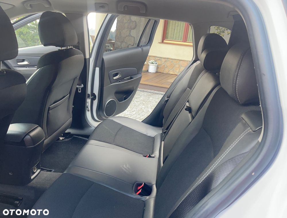 Chevrolet Cruze 1.7TD LT+ - 11