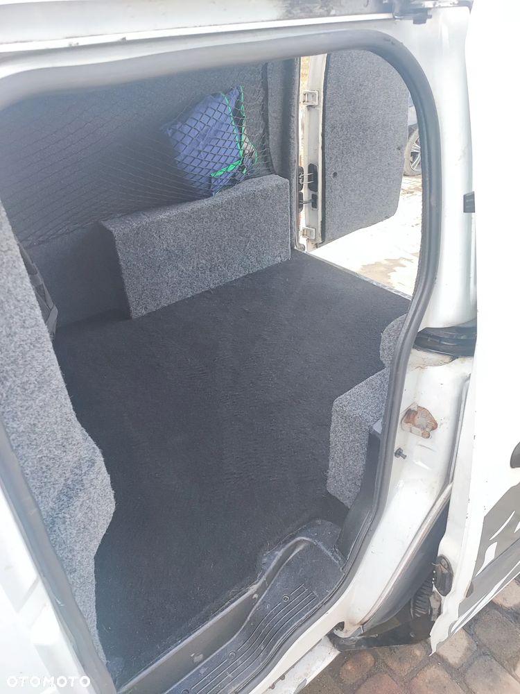 Ford Transit Connect 220 SWB Van - 5