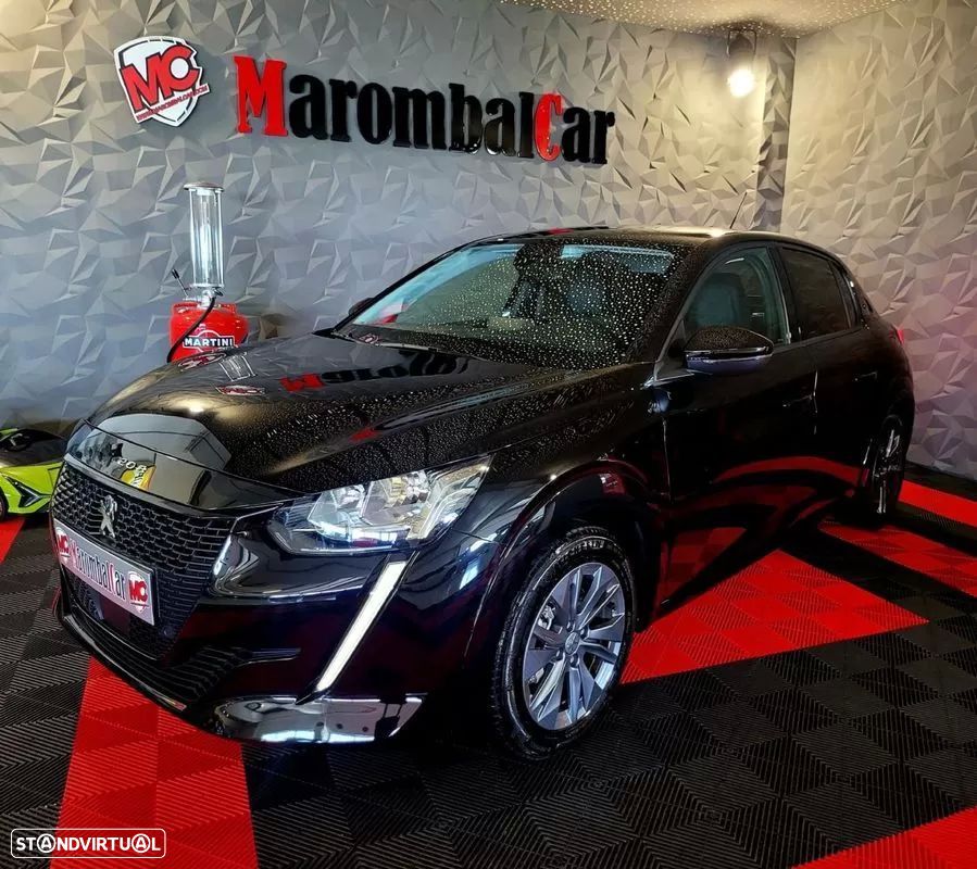 Peugeot e-208 Allure - 8