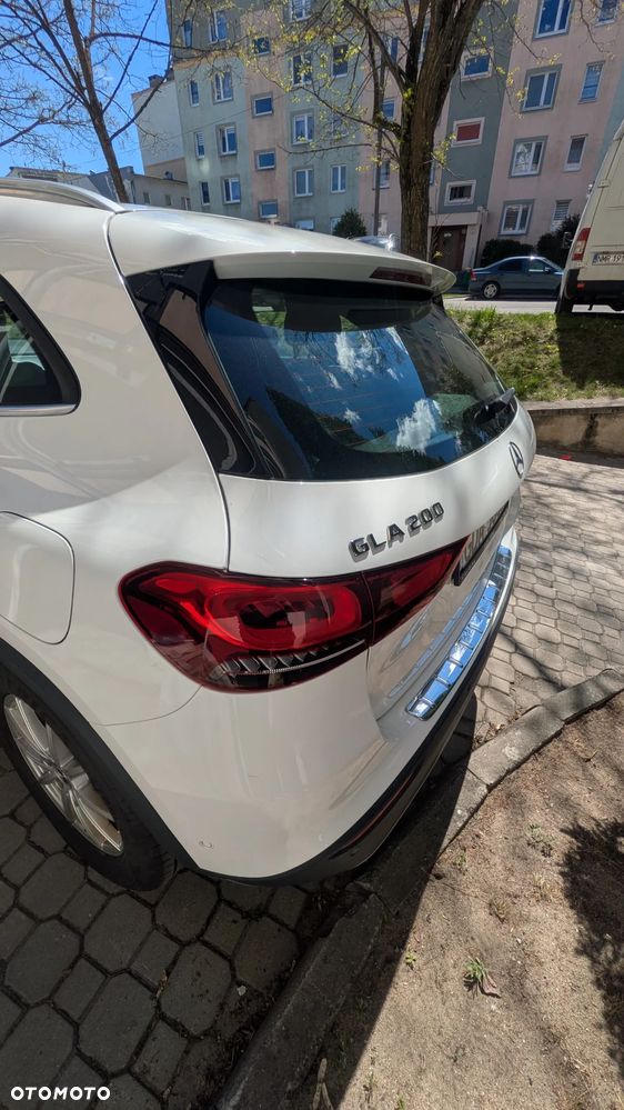Mercedes-Benz GLA 200 - 6