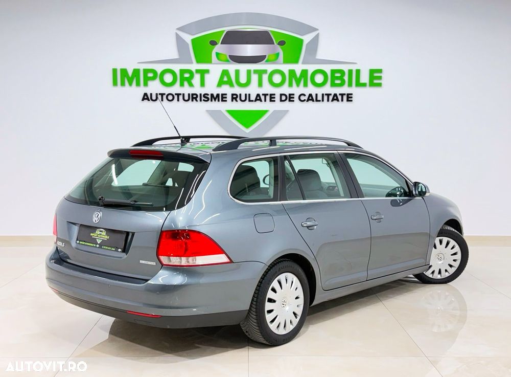 Volkswagen Golf 1.9 TDI DPF United BlueMotion - 12