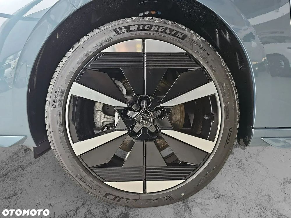 Peugeot 308 1.5 BlueHDi GT Exclusive S&S EAT8 - 9