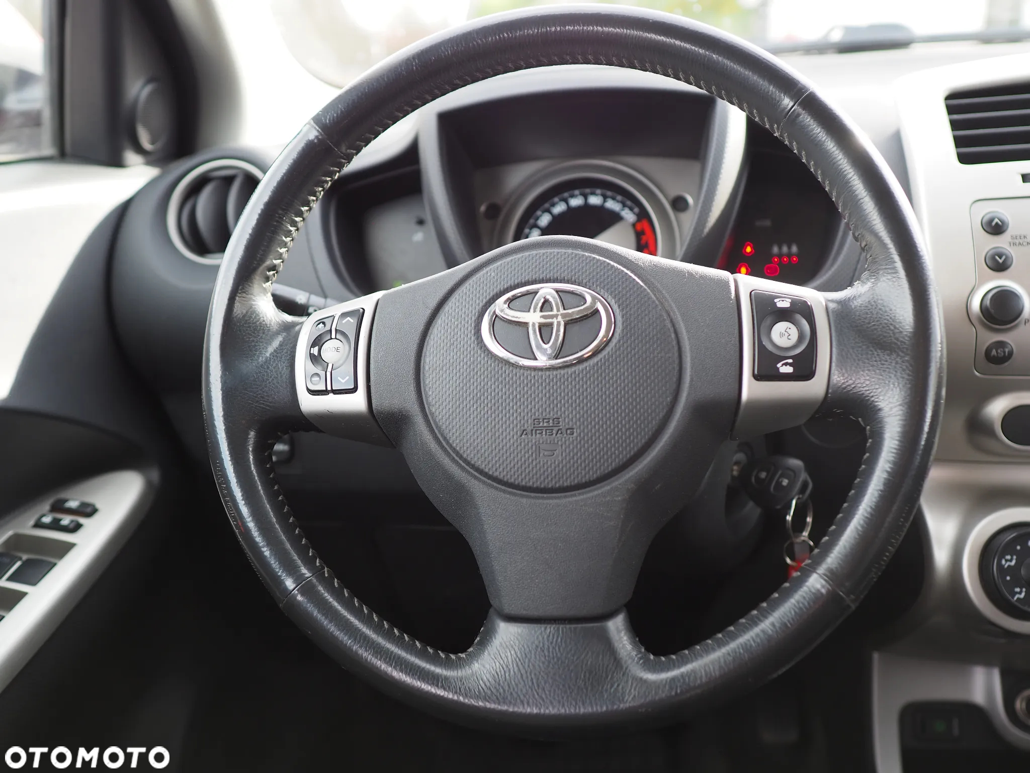 Toyota Urban Cruiser - 23