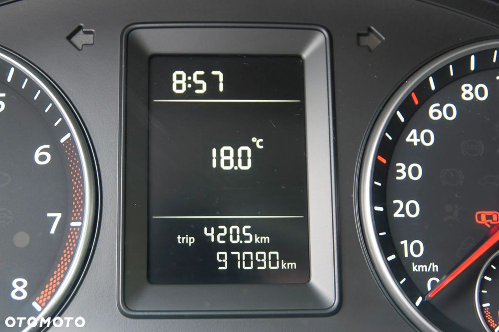 Volkswagen Golf 1.4 MATCH - 13
