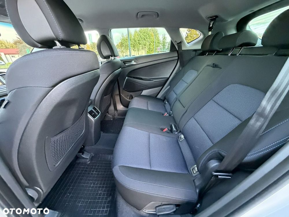 Hyundai Tucson 1.7 CRDI BlueDrive Comfort 2WD DCT - 33