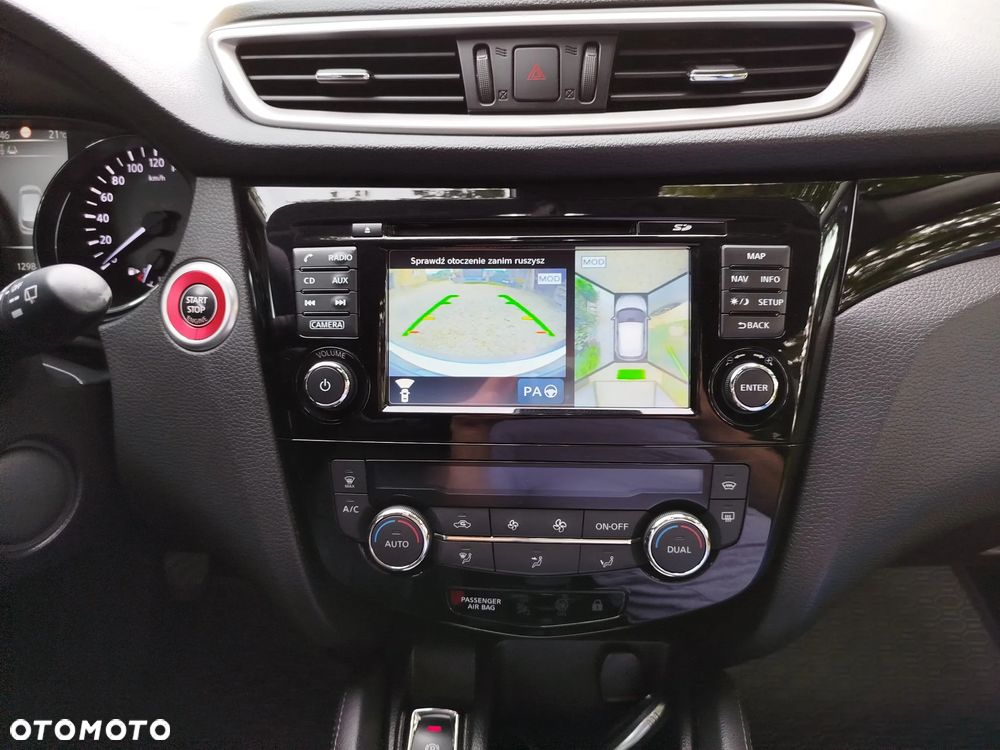 Nissan Qashqai 1.2 DIG-T Tekna EU6 - 9