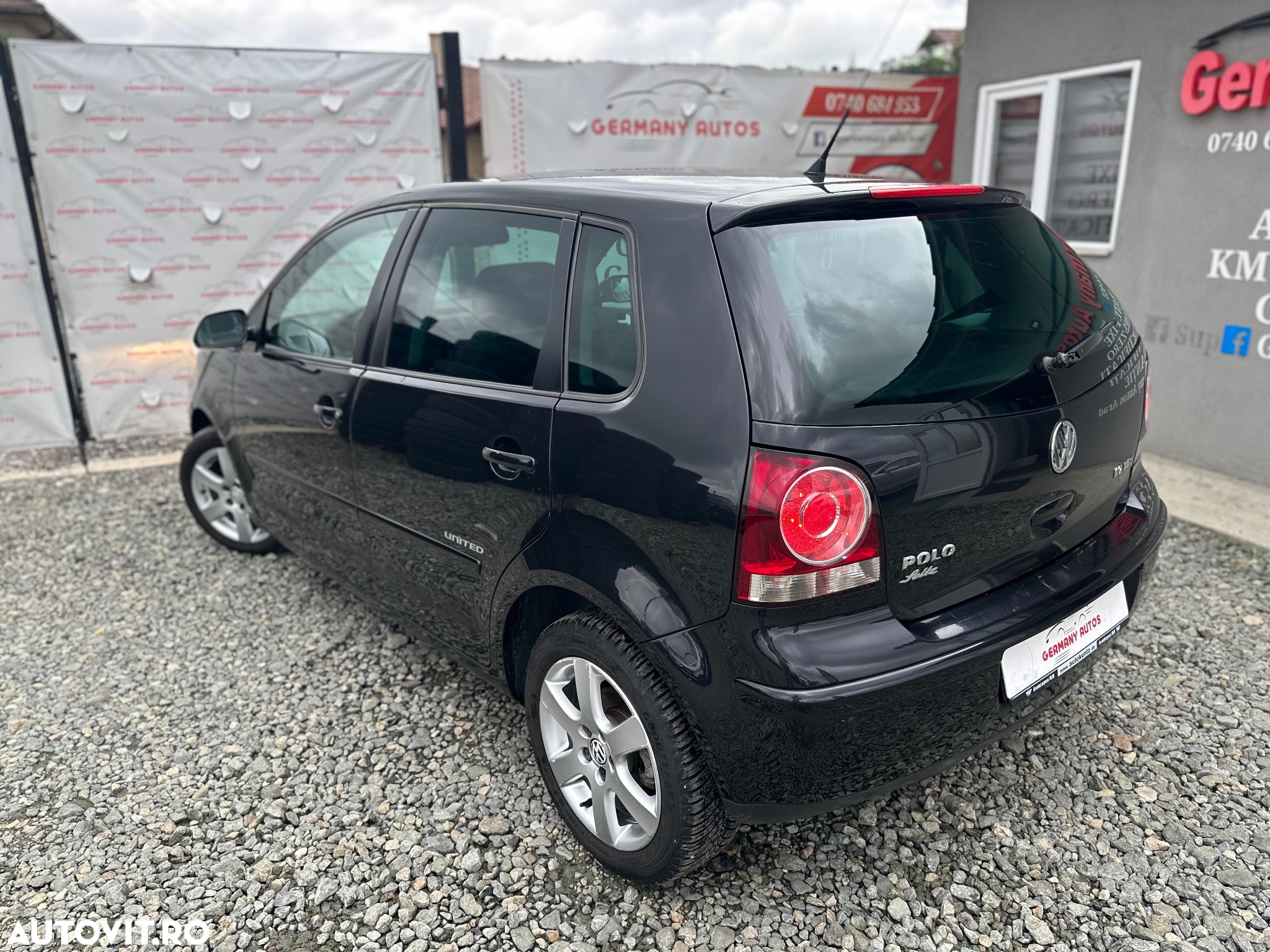 Volkswagen Polo - 4