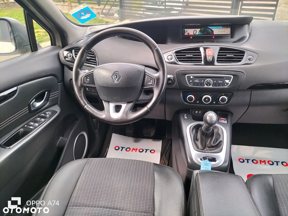 Renault Scenic 1.6 16V Confort Expression - 8